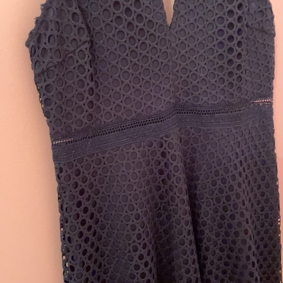 Dress - Picture 4 of 9